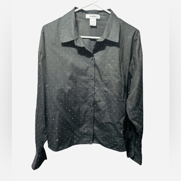 Elegant Black Blouse with Subtle Diamond Dots - Picture 1 of 2